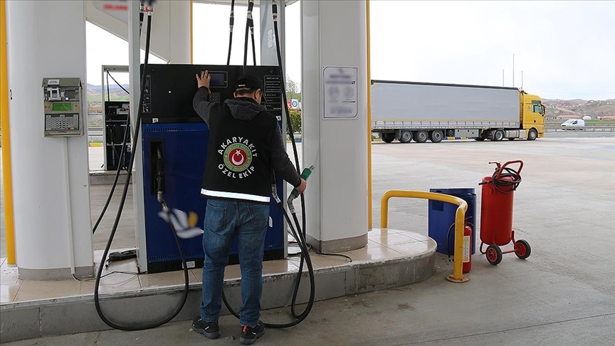 Farklılaştırılmış Akaryakıt Fiyatları 15 Mayıs’tan Itibaren Tüm Benzin Istasyonlarında Tek Fiyat Olacak