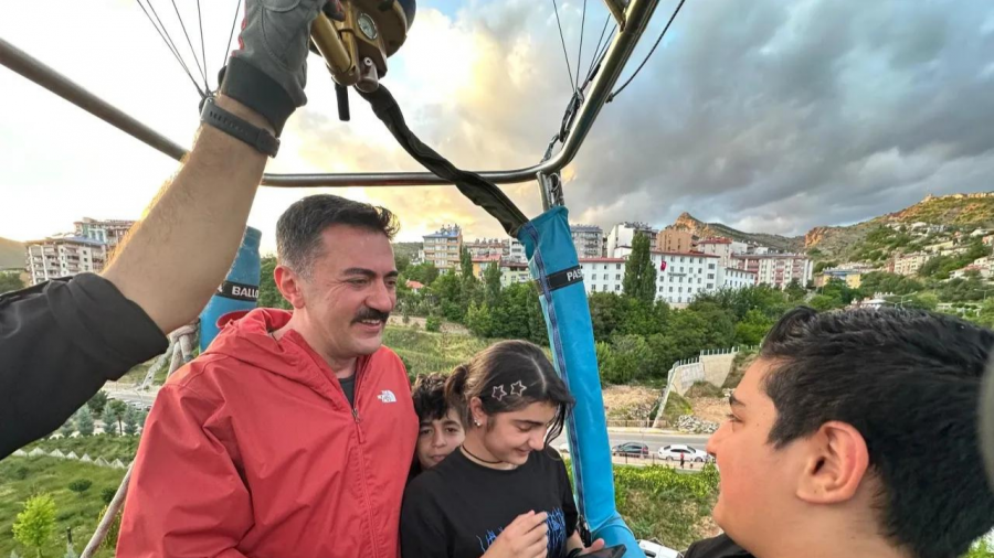 Kapadokya’dan Sonra Bir Ilk! Balon Turizmi Tunceli’de Yükselişe Geçti