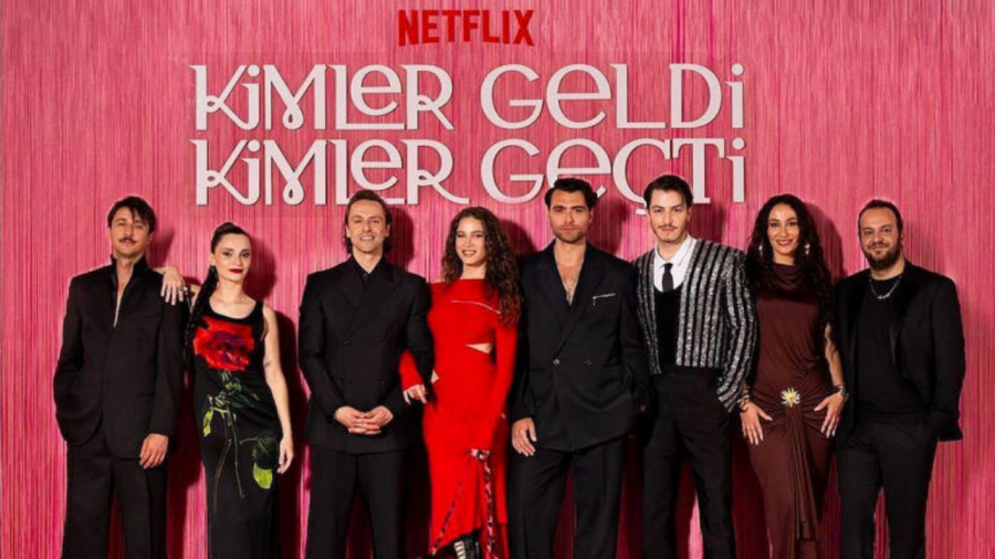 Kimler Geldi Kimler Geçti Dizisi Rekor Kırdı! Netflix’te 21 ülkede Birinci Sırada Yer Alıyor