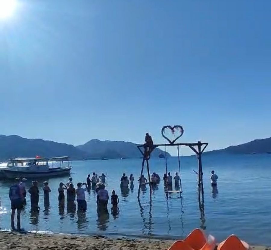 Marmaris’te ölü Külleri Denize Karıştı! Denizden Numune Alınacak