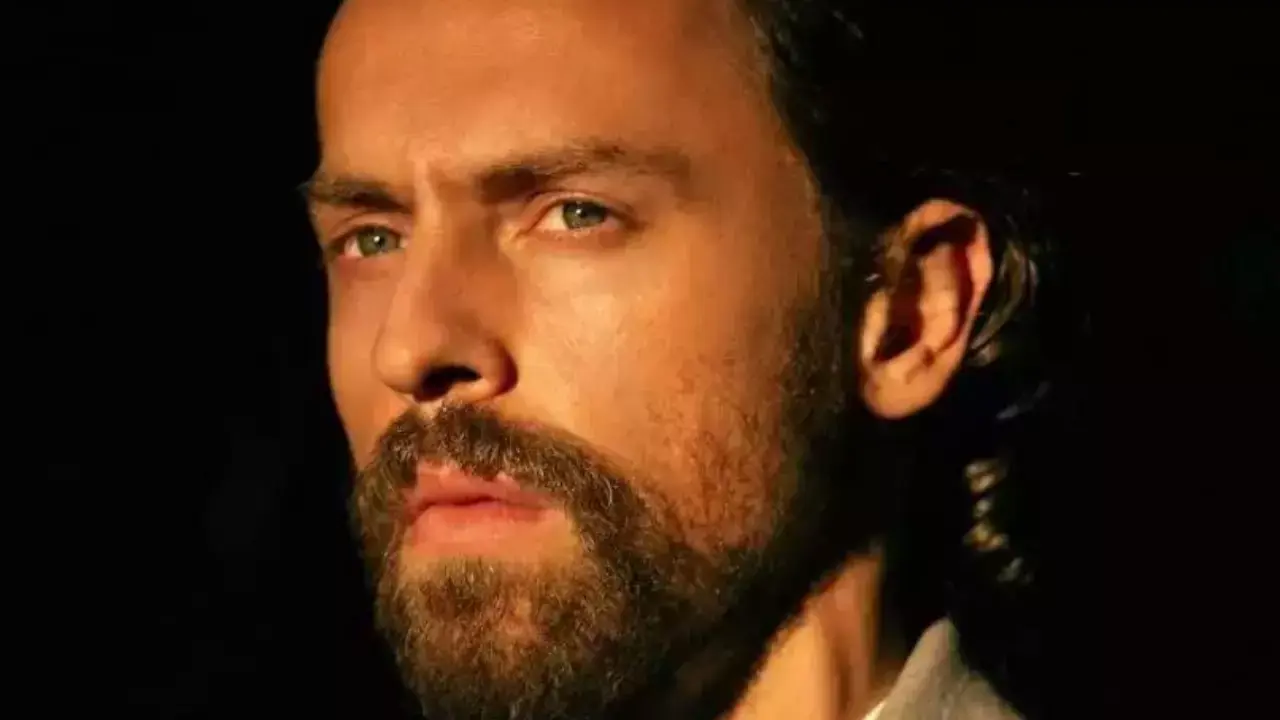 Metin Akdülger Sosyal Medya Hesabından Açıkladı, Sandık Kokusu’nun Atilla’sı Diziden Ayrıldı