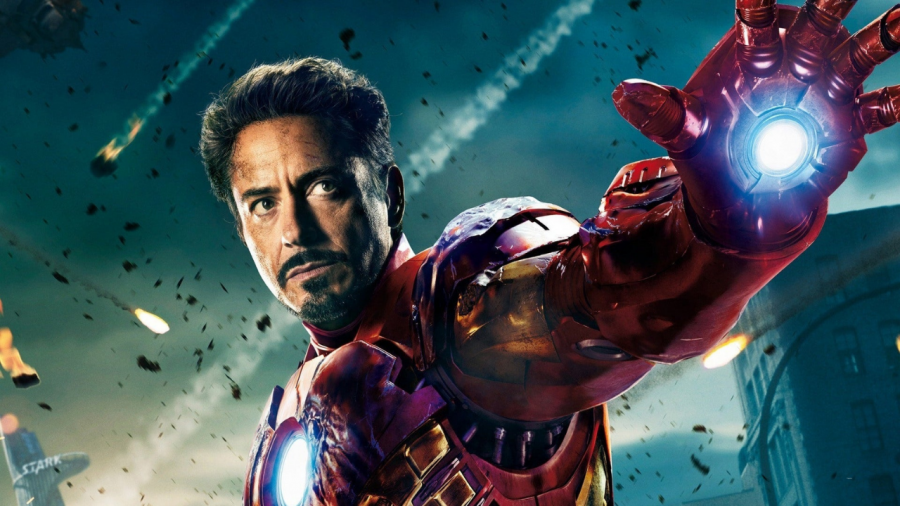 Iron Man serisinin yıldızı Robert Downey Jr. Broadway'de McNeal oyunu için ilk kez sahneye çıkacak 4