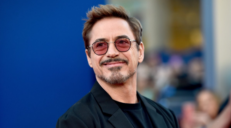 Iron Man serisinin yıldızı Robert Downey Jr. Broadway'de McNeal oyunu için ilk kez sahneye çıkacak 1