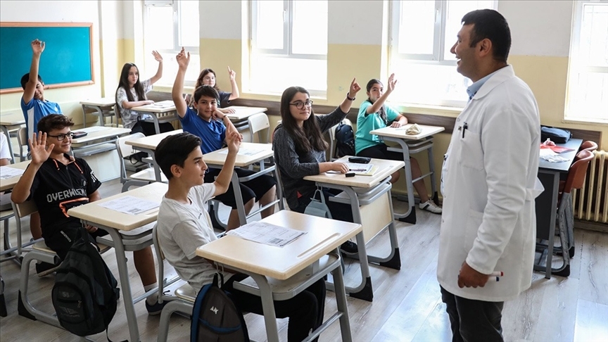 Bugün toplanacak Kabine'nin gündeminde öğretmen atamaları var 2