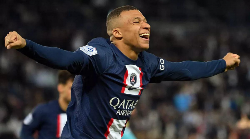 Yeni bir maceraya ihtiyacı olduğunu söyleyen Kylian Mbappe Paris Saint Germain'den ayrılacağını açıkladı 1