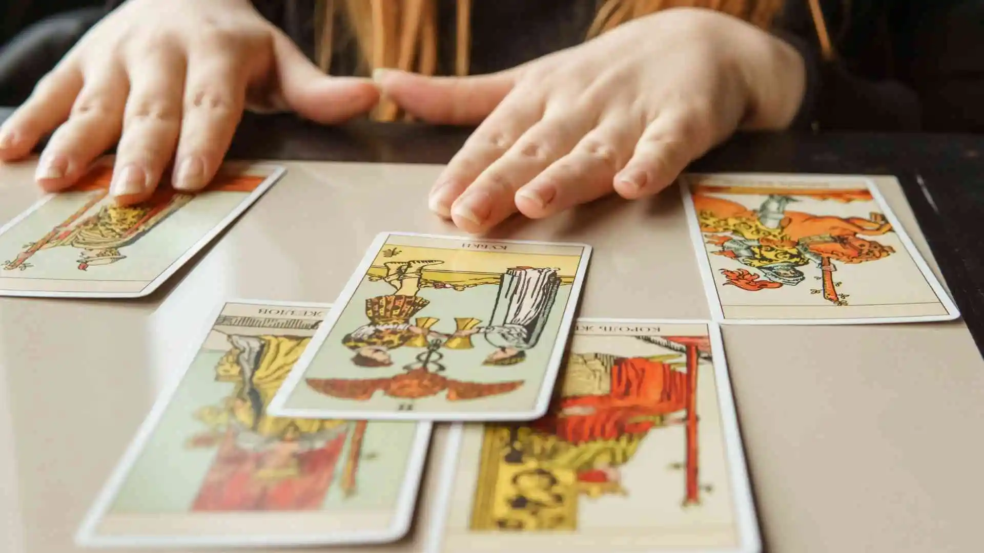 22 Haziran’da O Mesaj Gelecek! Tarot Falına Göre Eskiler Geri Dönüyor