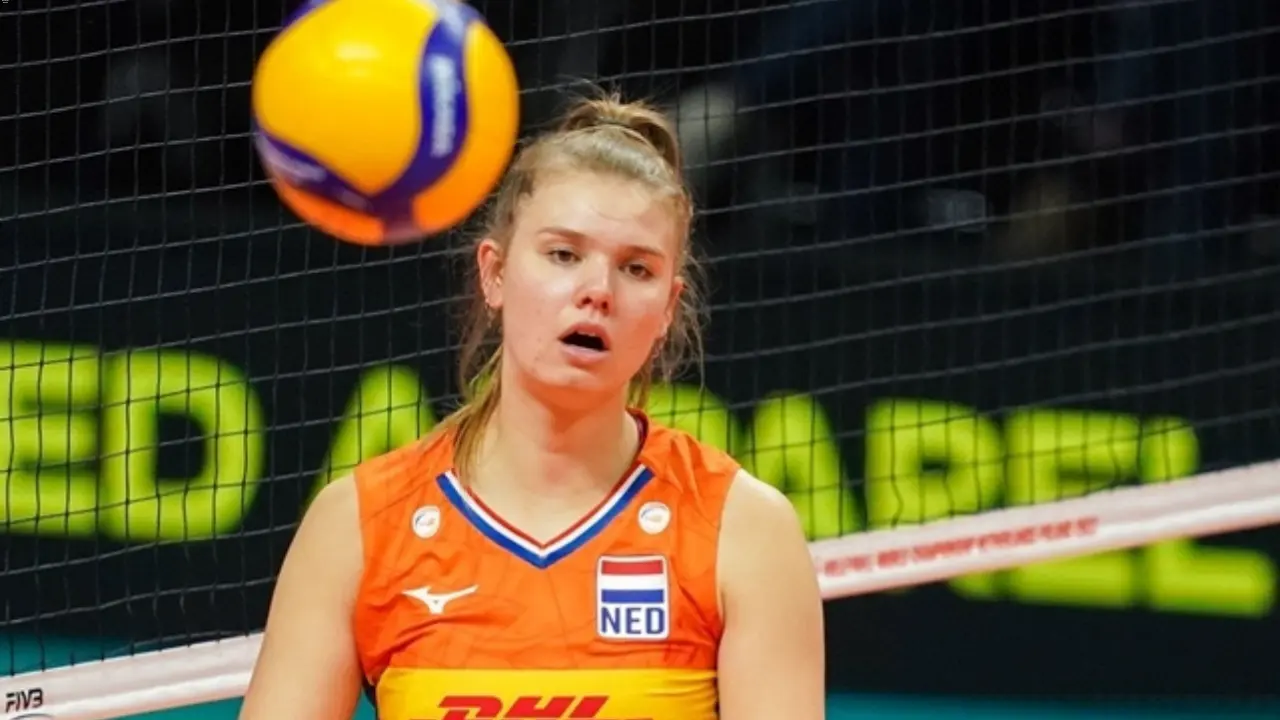 Almanya Süper Kupa şampiyonluğunu Gören Hollandalı Voleybolcu Eline Timmerman Galatasaray Daikin Ile Anlaştı