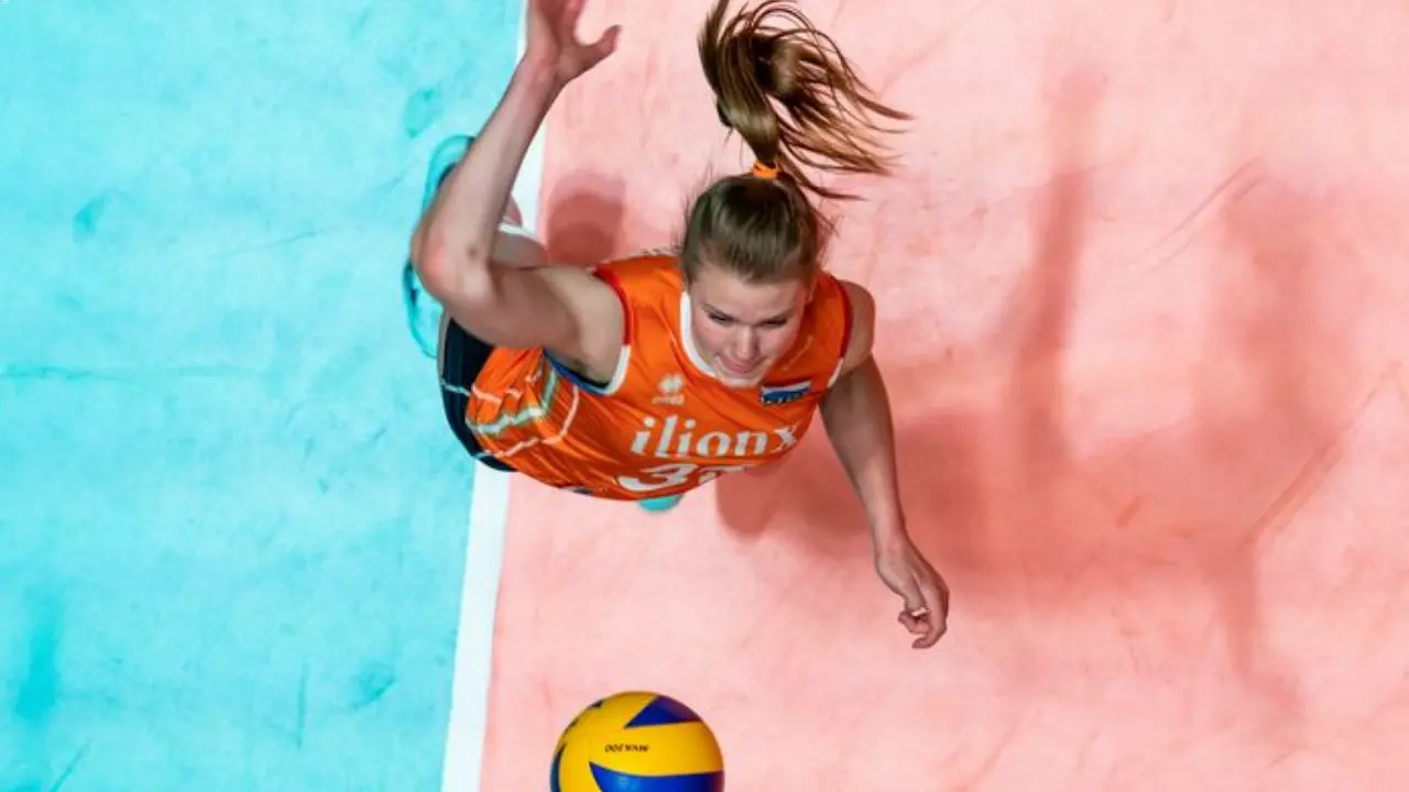 Almanya Süper Kupa şampiyonluğunu Gören Hollandalı Voleybolcu Eline Timmerman Galatasaray Daikin Ile Anlaştı