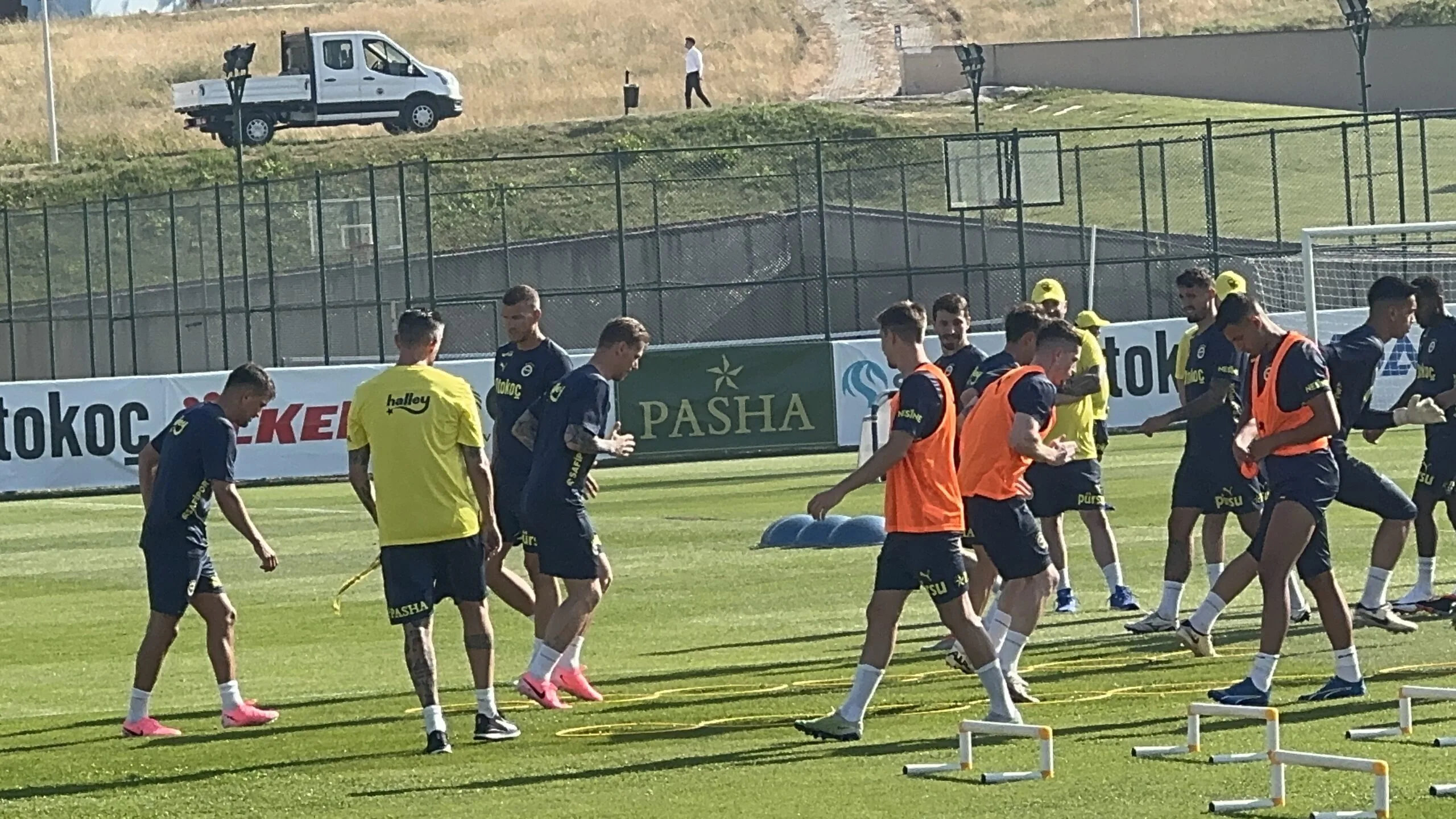 Fenerbahçe Petrolul Ploiești hangi kanalda, yayınlanacak mı, nereden ve nasıl izlenir?