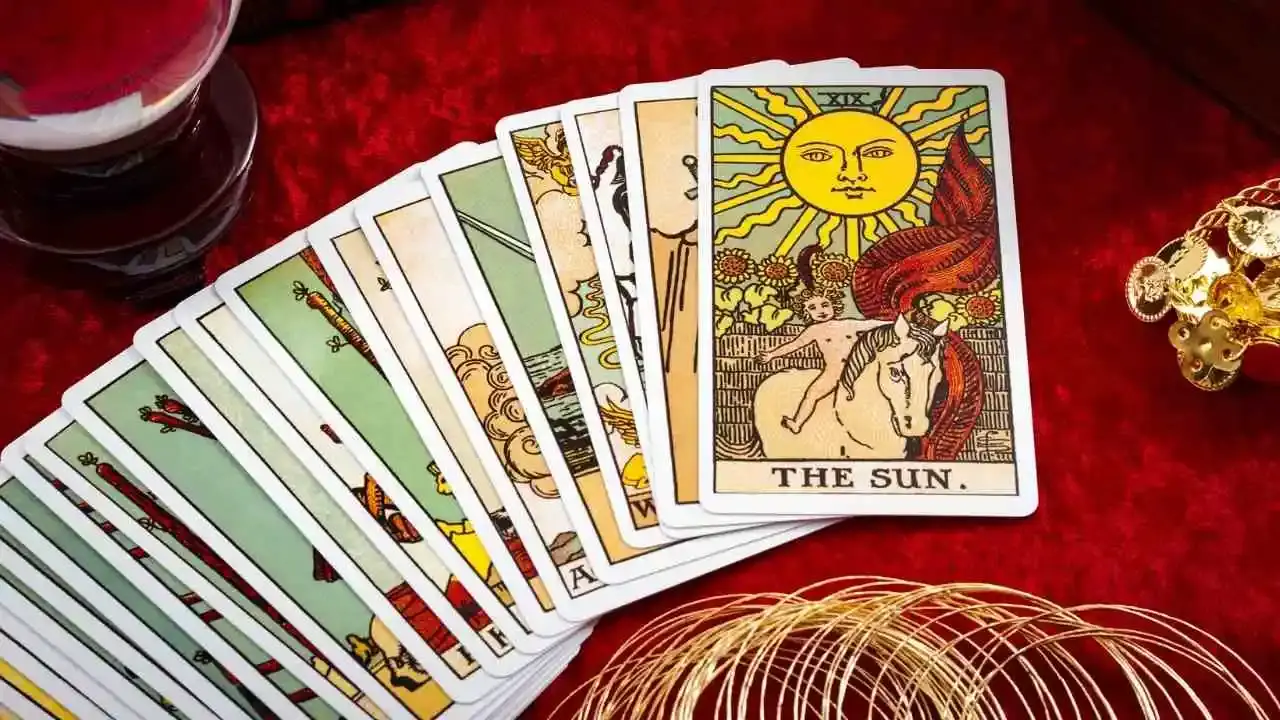 Maddi Sıkıntılar Kapıda! Tarot Falına