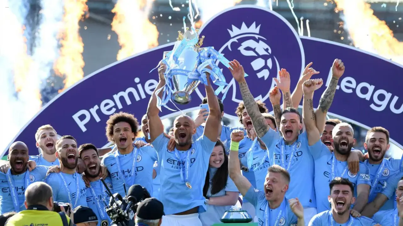 Manchester City Premier Lig'e dava neden açtı?