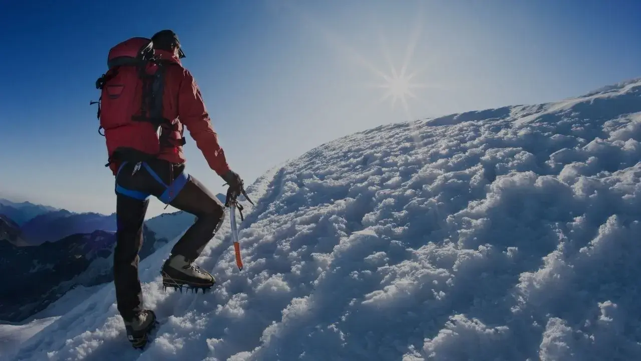 Nepal Ordusu, Everest Dağı Ve Himalaya Zirvesinden 11 Ton çöp, Dört Ceset Ve Bir Iskelet Topladı