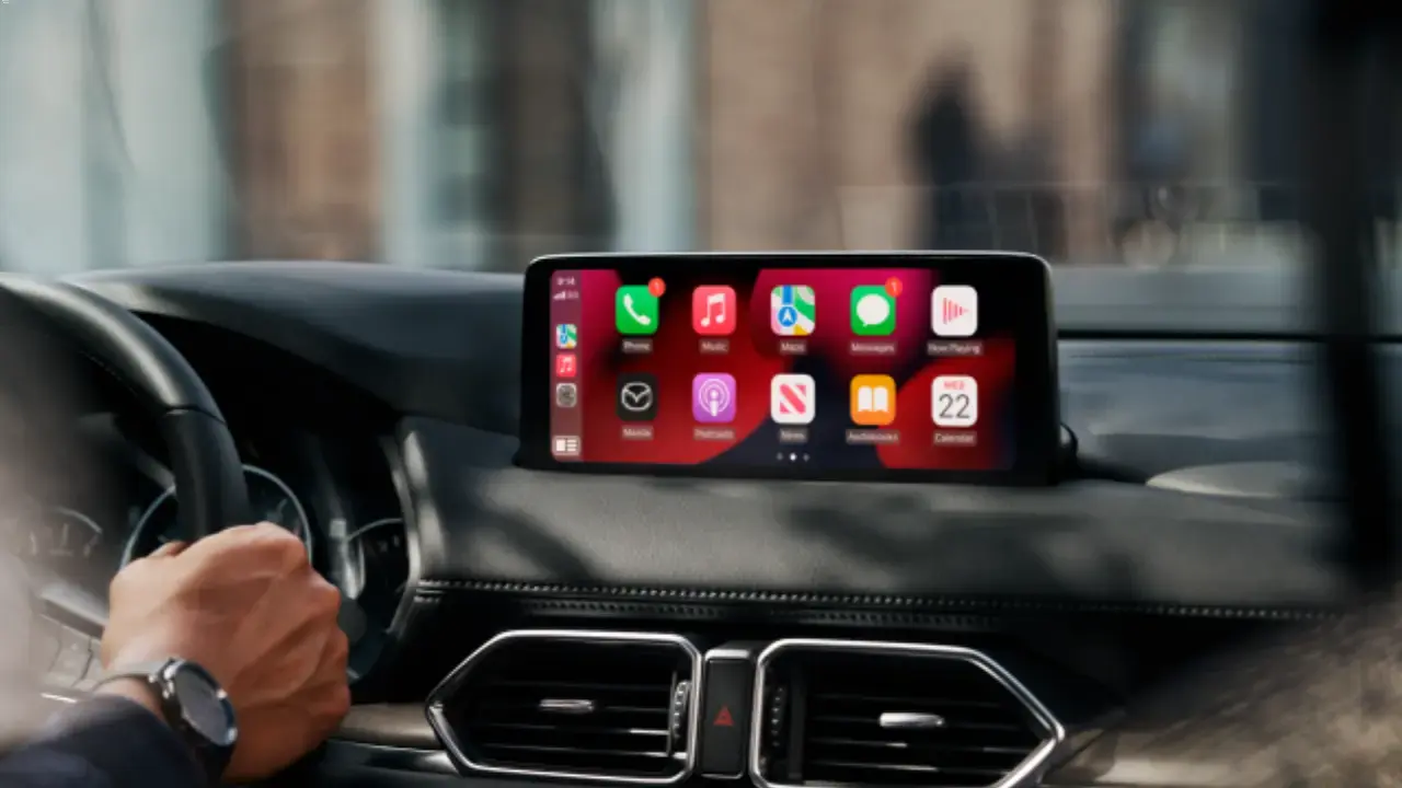 Apple CarPlay için kablo şart mı?