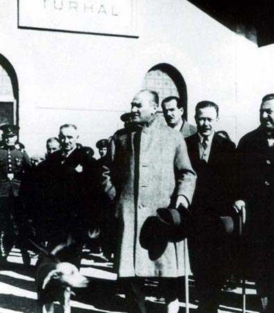 Atatürk'ün köpeği Foks'un hazin ölümü! Anıtkabir'de sergileniyor 2