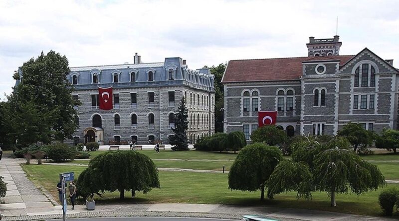 Boğaziçi Üniversitesi kesenin ağzını açtı! Beni tercih et, 100 bin TL al 1