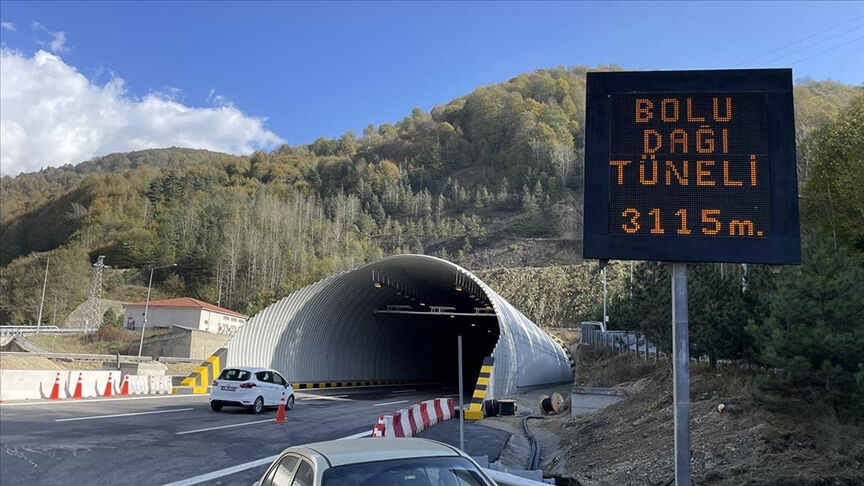 Bolu Dağı Tüneli İstanbul istikameti çalışma nedeniyle 50 gün kapalı olacak - 1. Resim