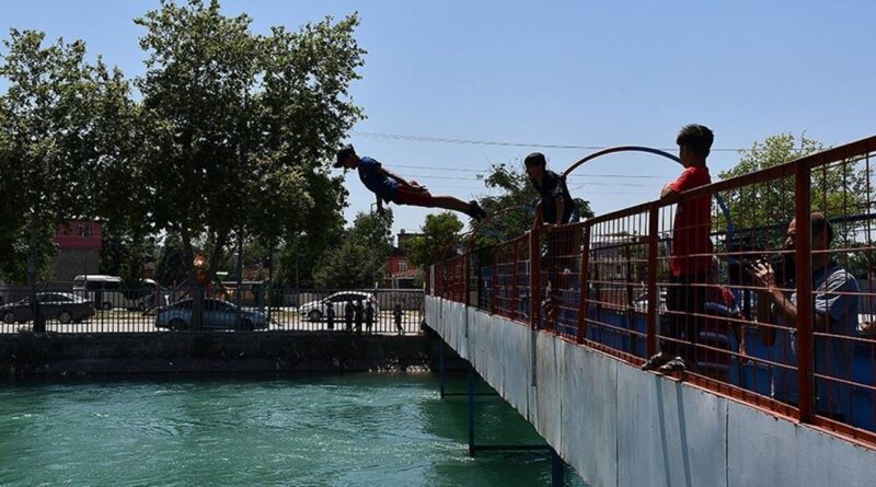 Bunaltan sıcaklar Doğu Akdeniz'i esir aldı! Termometreler 40 dereceyi aştı 1