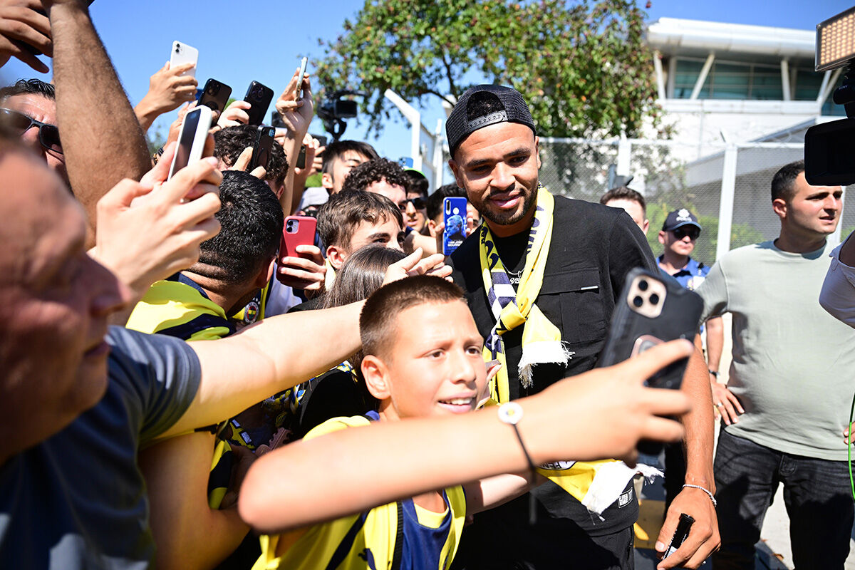 En-Nesyri rekor kırdı! Fenerbahçe tarihinin en pahalı oyuncusu oldu - 3. Resim