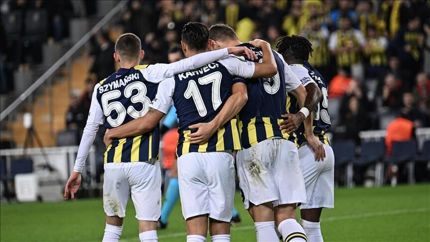 Fenerbahçe'nin Şampiyonlar Ligi grup aşamasına kalması için 3 tur geçmesi gerekiyor - 1. Resim