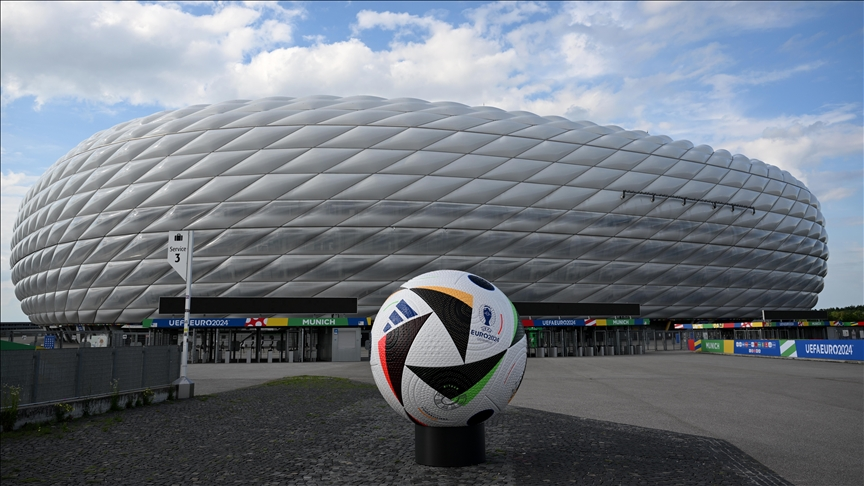 İspanya-Fransa maçı galibi EURO 2024 finalinde Hollanda-İngiltere galibi ile oynayacak