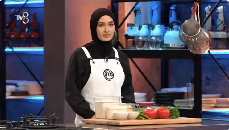 masterchef beyza kaç yaşında