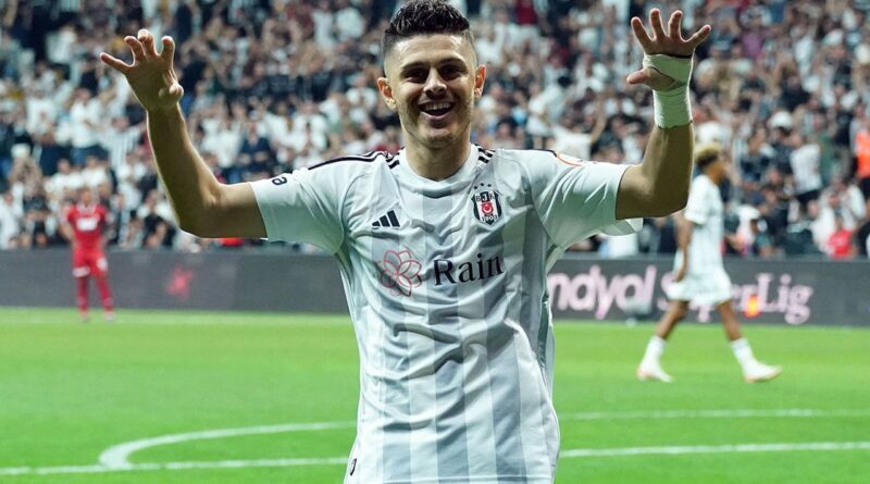 Milot Rashica yeni transferlere övgüler yağdırdı: Yıldızlar uçuracak 10