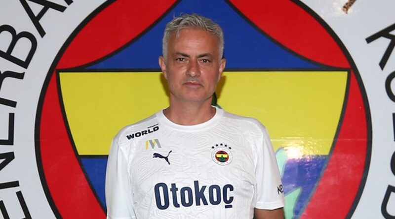 Mourinho'nun transfer istediği bölgeler belli oldu! 2 yıldızla sözleşme görüşmeleri sürüyor 1