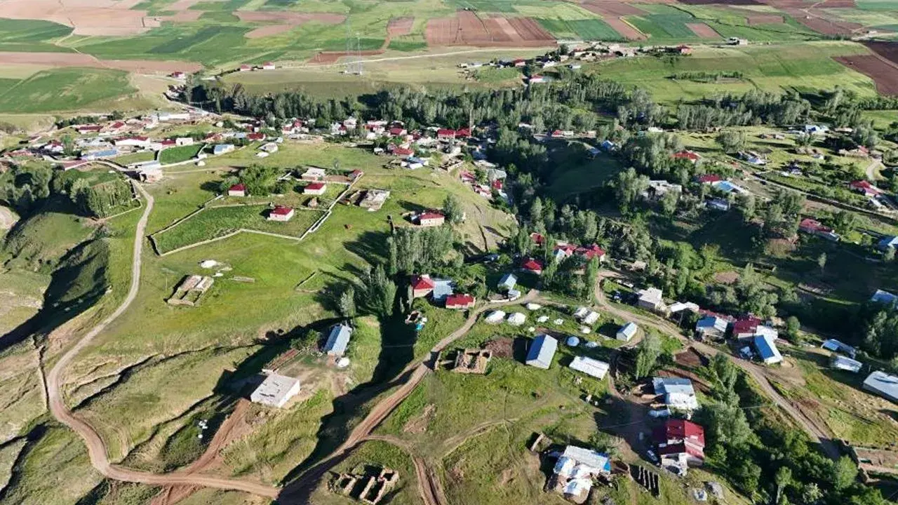 ahlat ilçe mi neden sınırları değişti