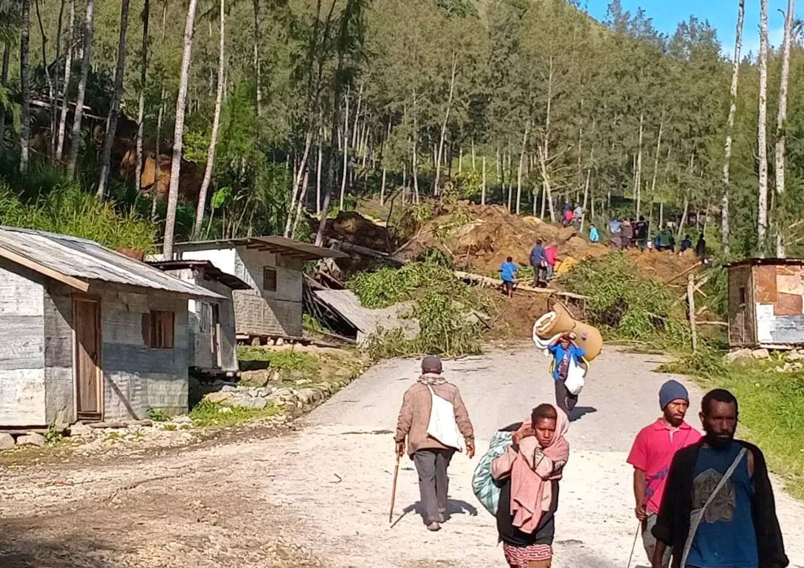 Papua Yeni Gine'de felaket boyut atladı! Heyelanda 2 bini aşkın kişi toprak altında kaldı - 2. Resim