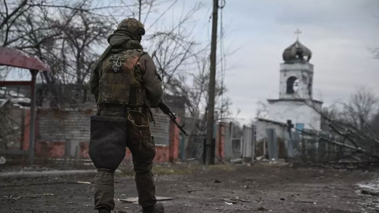 Rusya Ukrayna'nın Donetsk bölgesindeki Yuryevka alanını ele geçirdi - 3. Resim