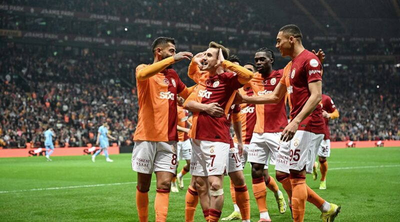Galatasaray: 2 Antalyaspor: 1 1