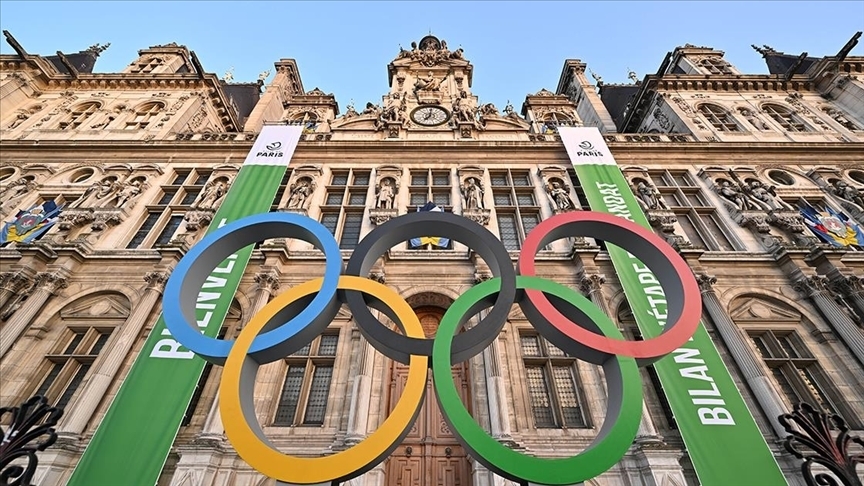 2024 Paris Olimpiyatları'nda yüzülmesi planlanan Sen Nehri'nde, kirlilik nedeniyle 100 yıldır yüzmek yasak 2