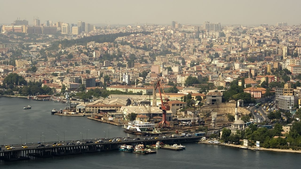 Cenk Varol Marmara Depremi tarihi için aralık ayını işaret etti, 2 günlük tatil planları arttı