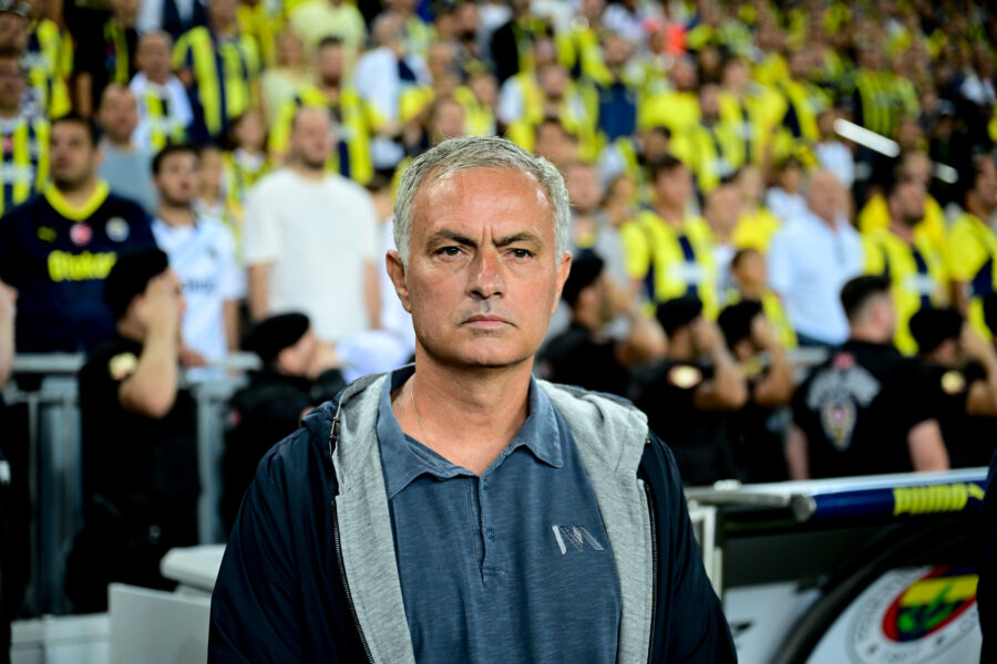 Mourinho Fenerbahçe tazminat