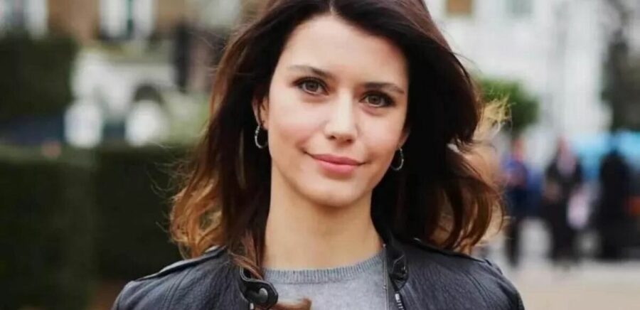 Beren Saat yeni dizisinden 15 milyon TL kazanacak 1