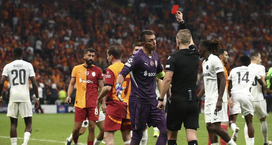 Muslera PAOK maçında neden yok