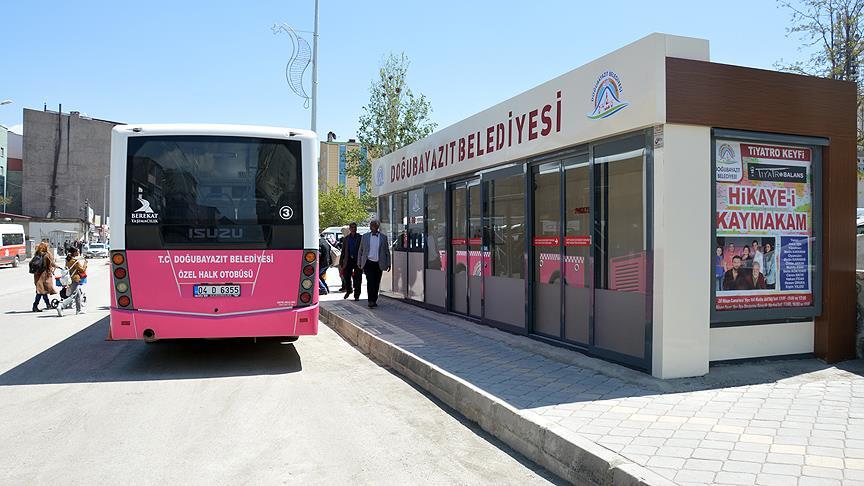 18 yaş altı tek başına otobüse binebilir mi