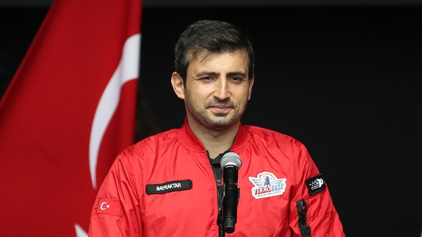 Özdemir Bayraktar bursu kimlere verilir