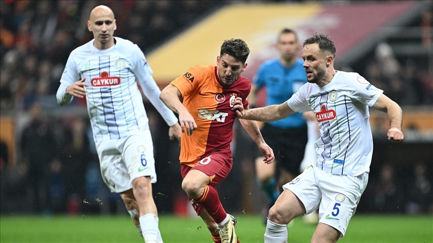 Galatasaray Rizespor maçını şifresiz veren yabancı kanallar