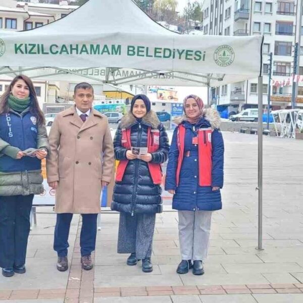 25 Kasım Kadına Yönelik Şiddete Karşı Uluslararası Mücadele Günü Halka Bilinçlendirme Çalışması Yapıldı