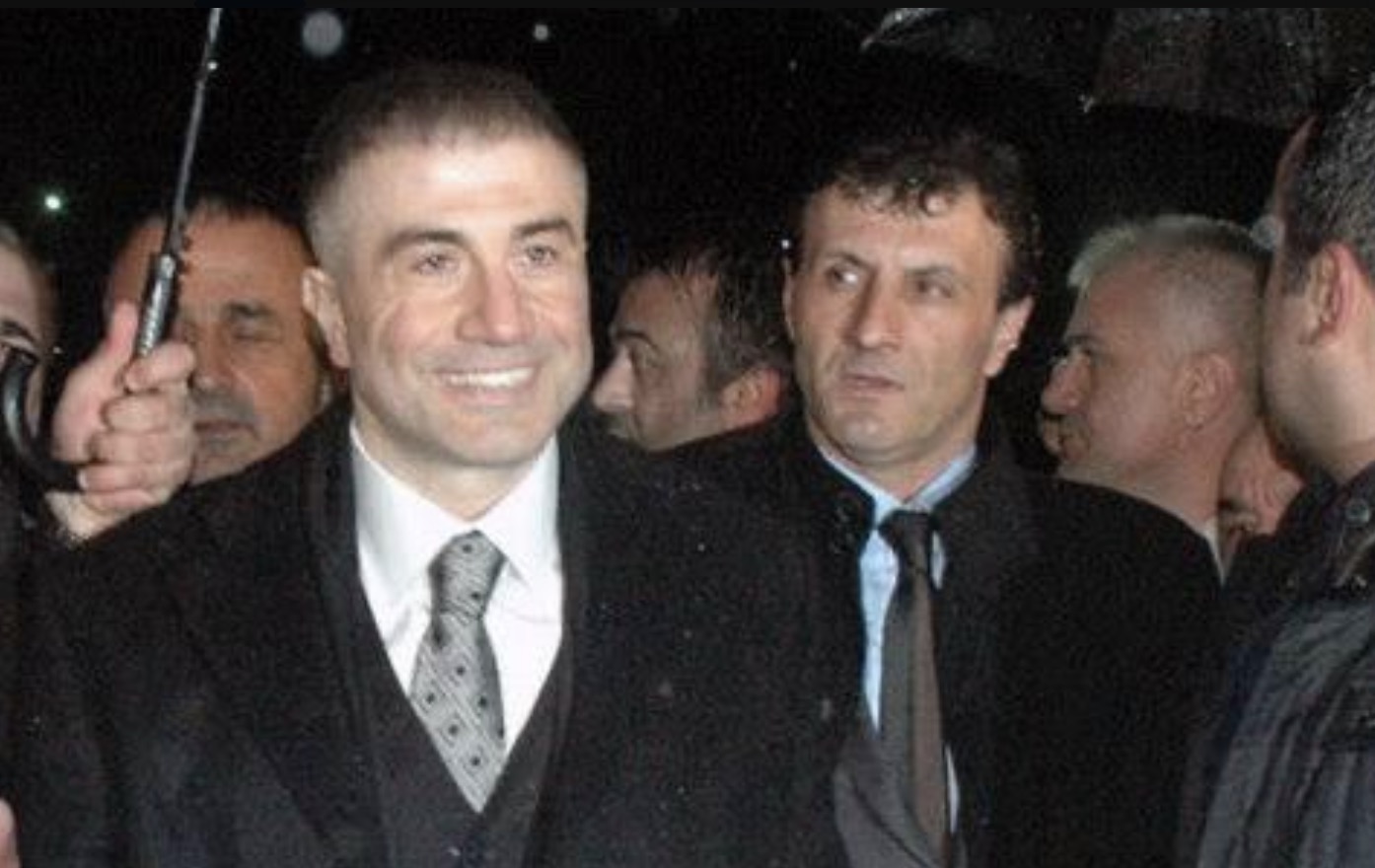 Sedat Peker’in avukatı Ayhan Sarıoğlu kimdir, kim saldırdı gündemde