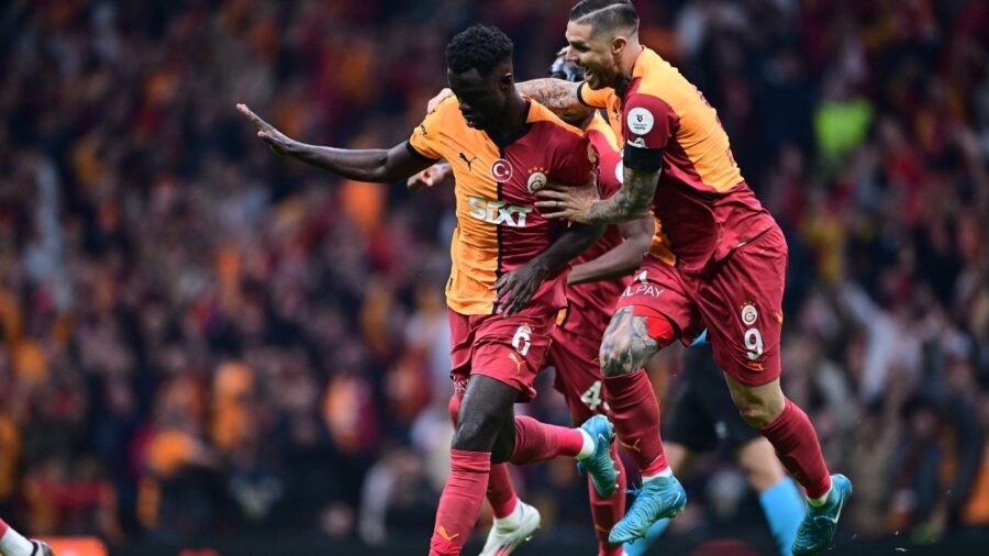 Galatasaray Tottenham'ı 1-0, 2-1, 3-2 yenerse