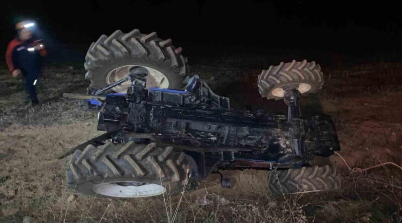 Amasya’da traktör devrildi: 1 yaralı 1