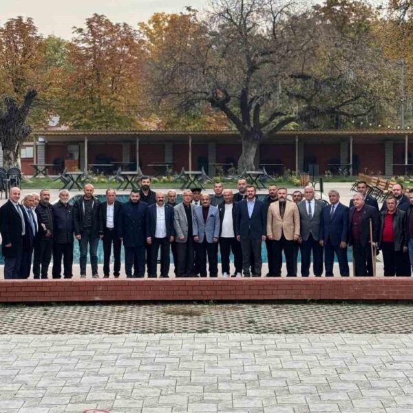 Başkan Çetinkaya, mahallelerin sorunlarını muhtarlarla masaya yatırdı