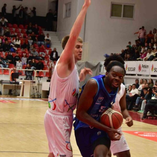 Basketbol Süper Ligi: Aliağa Petkimspor: 68 - Türk Telekom: 75
-11