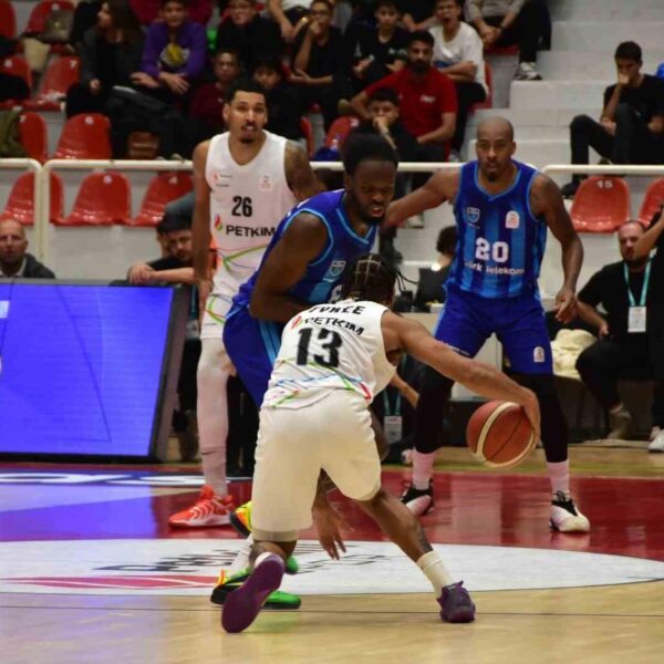 Basketbol Süper Ligi: Aliağa Petkimspor: 68 - Türk Telekom: 75
-22