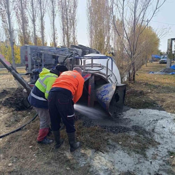 Beton Mikseri Kazasında Araç Boşaltıldı