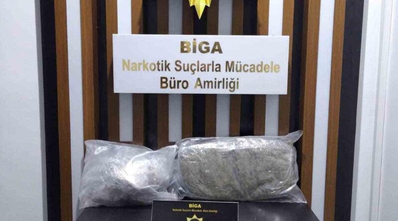 Biga'da yaklaşık 2 kilogram skunk ele geçirildi 1