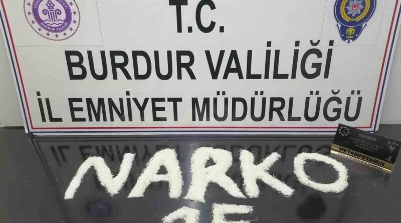 Burdur'da 2 Araçta Uyuşturucu Madde Ele Getirilmesi 1