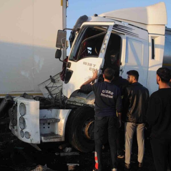 Cizre'de Zincirleme Trafik Kazası-2